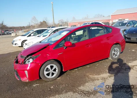 2015 Toyota Prius Two z USA, uszkodzony, nr VIN JTDKN3DU0F1924319